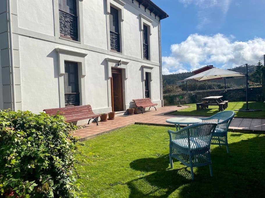 Villa La Casona De Barganaz à Santiago Del Monte Extérieur photo